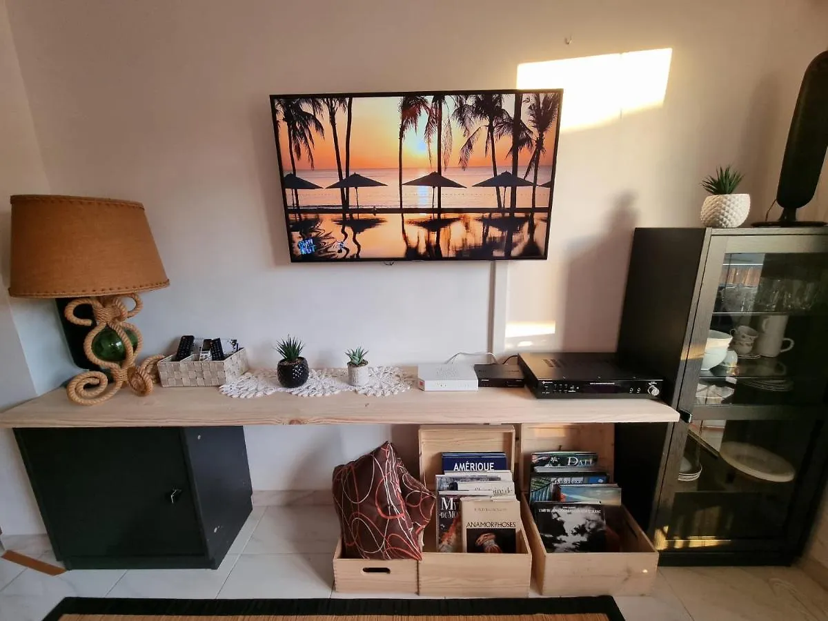 Apartamento Lovely One Bedroom With Balcony Rosas
